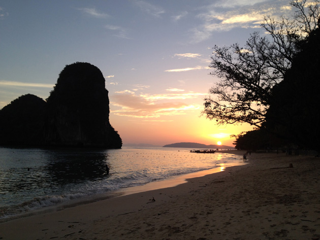 Rayavadee Krabi Thailand luxury hotel and villa Emma Hoareau sunet